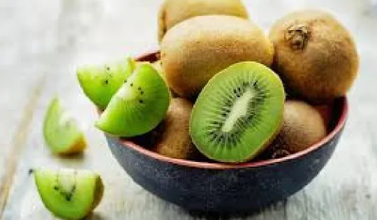 Kiwi: Vitamina C Natural
